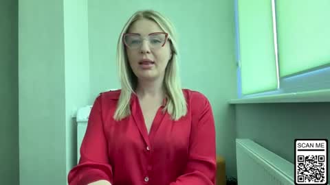 blondie_xoxoxo online show from 13, 7, 2026