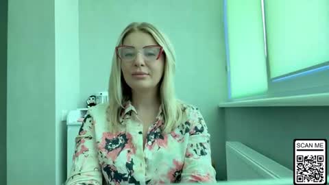 blondie_xoxoxo online show from 14, 7, 2026