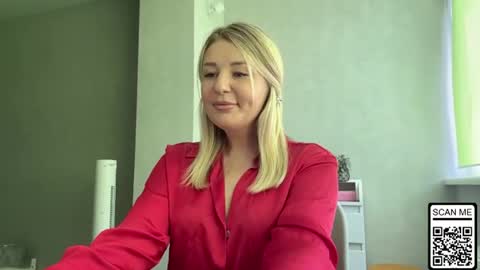blondie_xoxoxo online show from 27, 7, 2026
