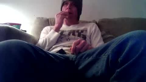 Snapshot of blondieblu89 chatting on 5, 1, 2025 First Time College Boy online show from 5, 1, 2025