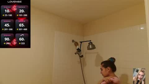 Snapshot of blondiebubblebooty chatting on 22, 4, 2026 Bubbles online show from 22, 4, 2026