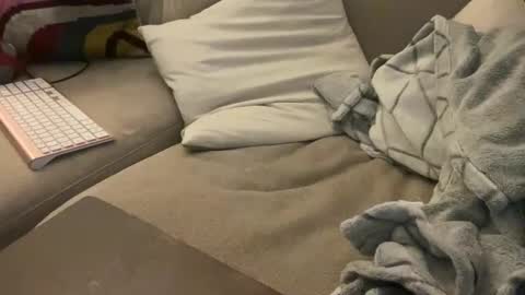 Snapshot of blondieslutt chatting on 5, 11, 2025 IM TRYNG online show from 5, 11, 2025