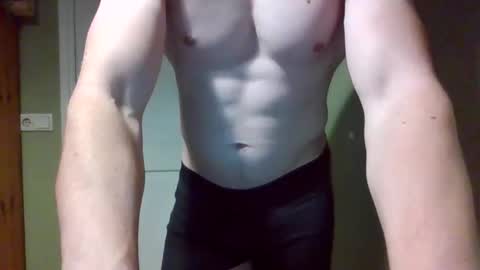 Snapshot of blondsubnl chatting on 24, 11, 2025 BlondSubNL online show from 24, 11, 2025