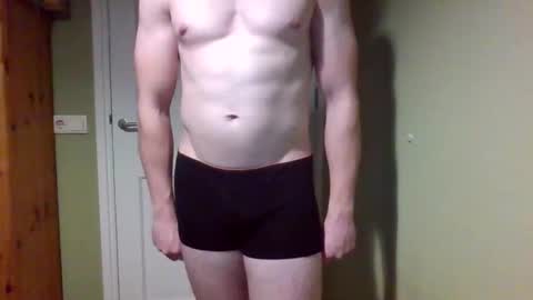 Snapshot of blondsubnl chatting on 8, 1, 2026 BlondSubNL online show from 8, 1, 2026