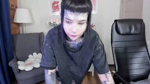 Snapshot of blood__mary chatting on 24, 7, 2026 Mary online show from 24, 7, 2026