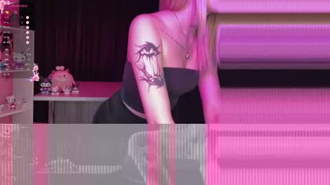 Snapshot of bloodybby chatting on 13, 3, 2026 dear eva 3 online show from 13, 3, 2026