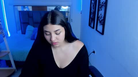 Snapshot of bloom_winxx chatting on 19, 2, 2026 bloom_winxx online show from 19, 2, 2026