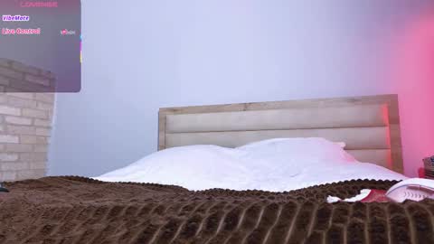 Snapshot of blooming_soul chatting on 27, 11, 2025 blooming_soul online show from 27, 11, 2025