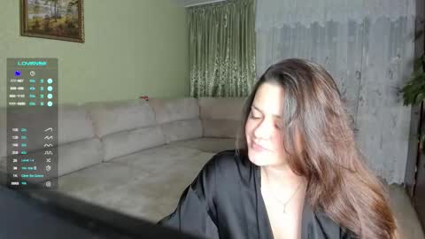 bloomwithmary online show from 28, 9, 2025