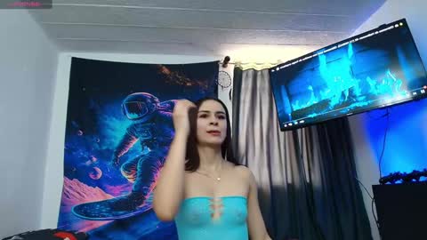 Snapshot of blowjob_sex69 chatting on 29, 12, 2024 santiylola online show from 29, 12, 2024