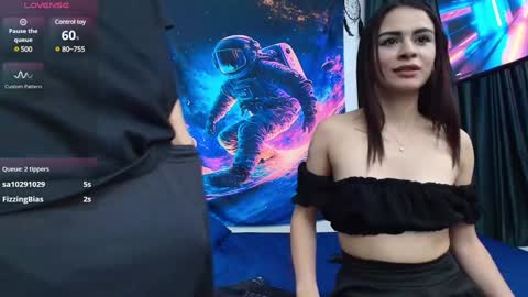 Snapshot of blowjob_sex69 chatting on 5, 1, 2025 santiylola online show from 5, 1, 2025