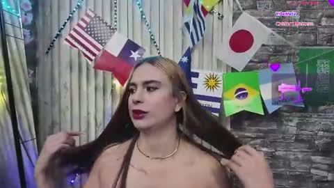 Snapshot of blowjob_sex69 chatting on 19, 7, 2026 santiylola online show from 19, 7, 2026