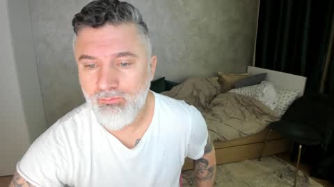 Snapshot of blowmyxxl chatting on 5, 2, 2025 Nico online show from 5, 2, 2025