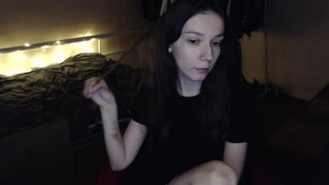 blue__velvet_ online show from 18, 6, 2026