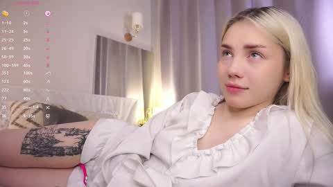 Adeline online show from 15, 1, 2026