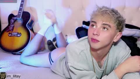 TAY   online show from 5, 1, 2025