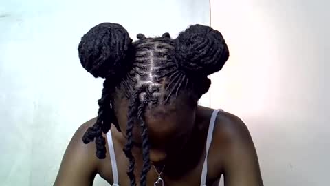 blue_savagee online show from 14, 10, 2025