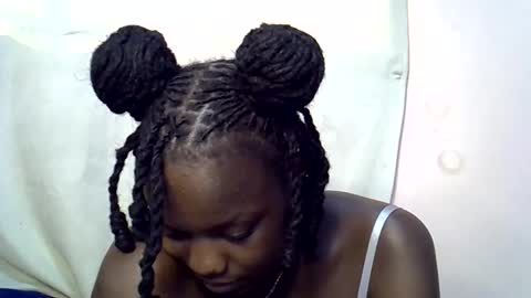 blue_savagee online show from 17, 10, 2025