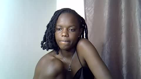 blue_savagee online show from 26, 11, 2025