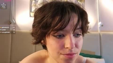 Charlotte  dont forget to thumbs up me  online show from 25, 4, 2026