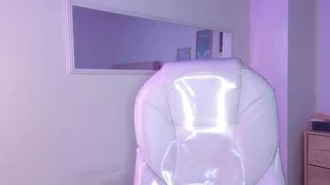        online show from 16, 11, 2025