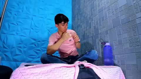 blueestar03 online show from 6, 12, 2024