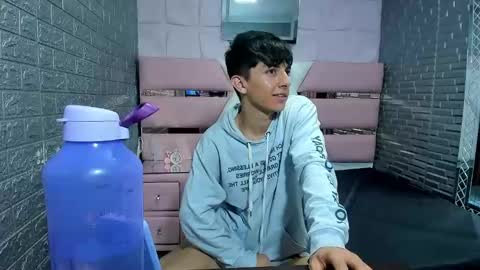 blueestar03 online show from 20, 12, 2024