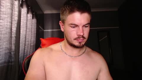 blueeyeboy0 online show from 18, 12, 2024