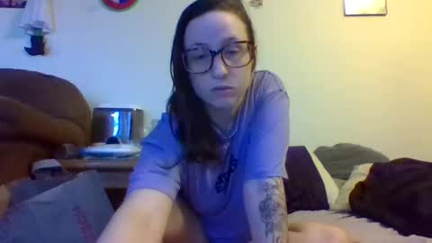 Blueeyedbeauty online show from 2, 2, 2026