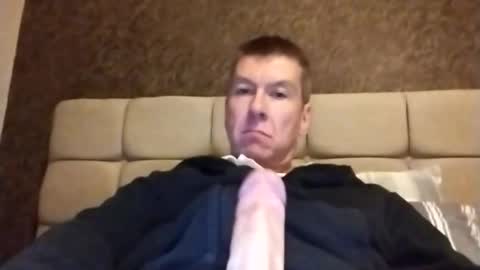 Snapshot of blueeyesteele chatting on 15, 10, 2025 blueeyesteele online show from 15, 10, 2025