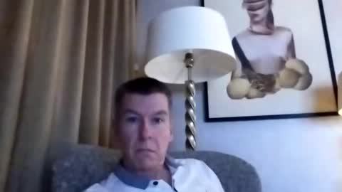 Snapshot of blueeyesteele chatting on 18, 10, 2025 blueeyesteele online show from 18, 10, 2025