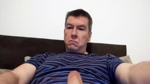 Snapshot of blueeyesteele chatting on 28, 10, 2025 blueeyesteele online show from 28, 10, 2025