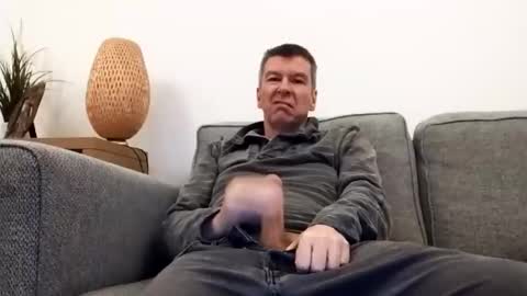 Snapshot of blueeyesteele chatting on 11, 4, 2026 blueeyesteele online show from 11, 4, 2026