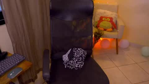 FLORAA online show from 15, 4, 2026