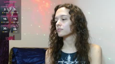 bluevixen7 online show from 8, 1, 2025