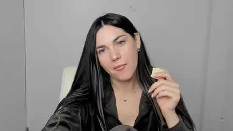 Kelly online show from 9, 10, 2025