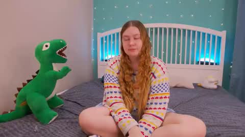 Ellie3 online show from 21, 11, 2025