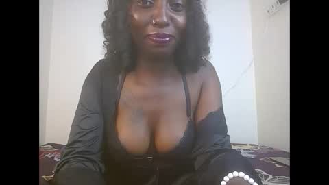 Snapshot of blushbelle chatting on 6, 11, 2025 Belle online show from 6, 11, 2025