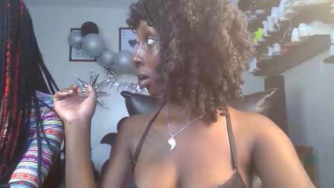 Snapshot of blushbelle chatting on 23, 11, 2025 Belle online show from 23, 11, 2025