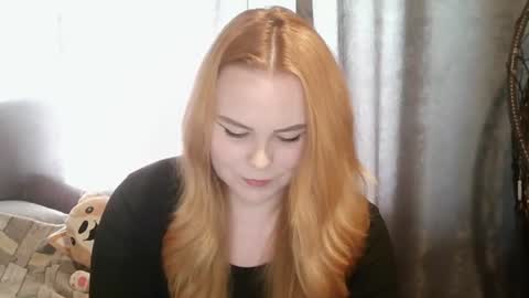 Snapshot of blushing_star chatting on 6, 7, 2026 blushing_star online show from 6, 7, 2026