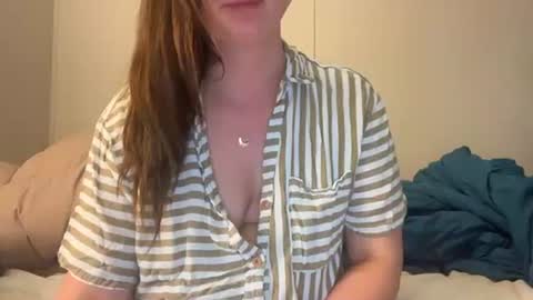 Snapshot of blushpetalbaby chatting on 3, 6, 2026 blushpetalbaby online show from 3, 6, 2026