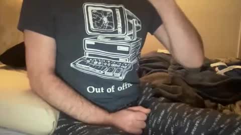 Snapshot of bmcmg chatting on 11, 11, 2025 Brian mc online show from 11, 11, 2025