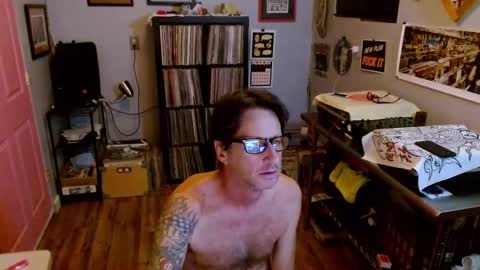 Snapshot of bnczuperzexy chatting on 11, 9, 2025 ZuperZexyZounds online show from 11, 9, 2025