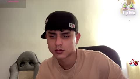 Bob  INDEPENDENT MODEL online show from 14, 12, 2024