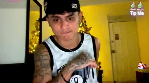 Bob  INDEPENDENT MODEL online show from 20, 12, 2024