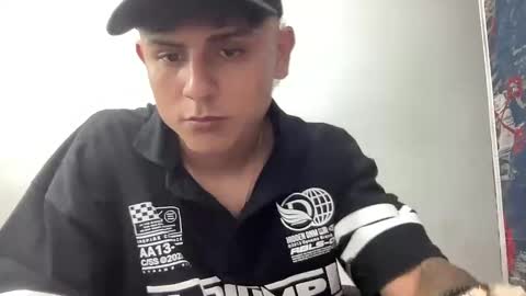 Bob  INDEPENDENT MODEL online show from 3, 3, 2025