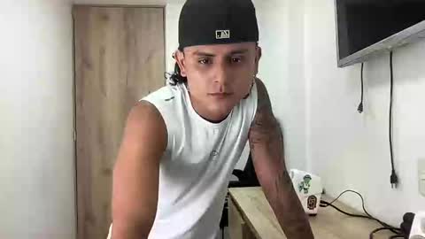 Bob  INDEPENDENT MODEL online show from 12, 10, 2025