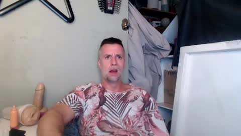 Snapshot of bobberman78 chatting on 14, 6, 2026 Dan online show from 14, 6, 2026