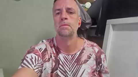 Snapshot of bobberman78 chatting on 14, 6, 2026 Dan online show from 14, 6, 2026