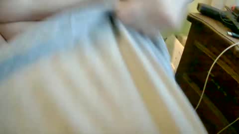 bobbie420_ online show from 14, 4, 2026